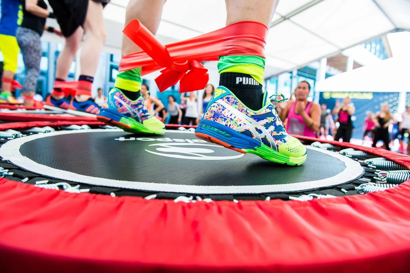Allenamento su trampolino per SJ The Space