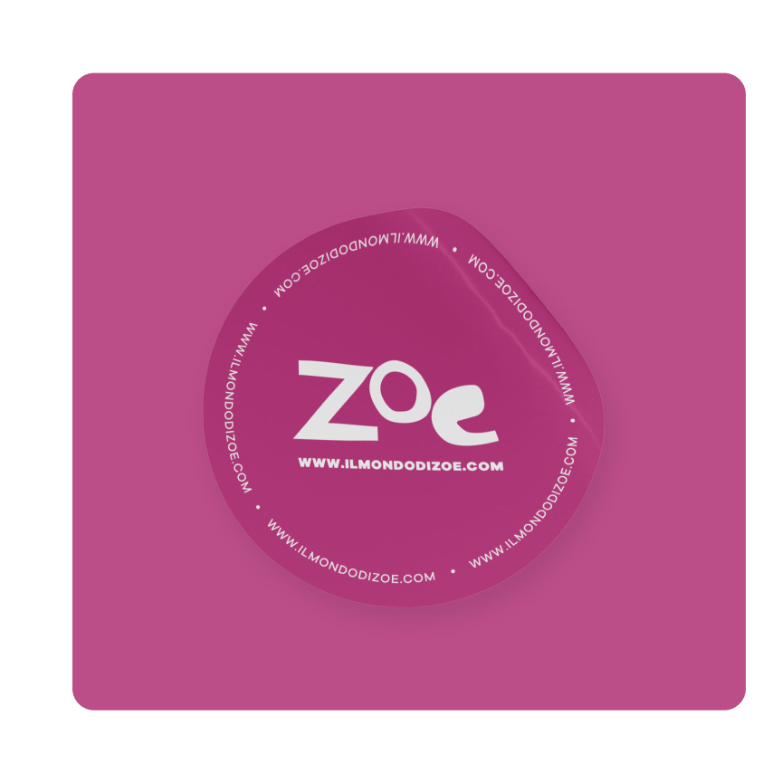 Mockup di packaging per Zoe: brand identity, packaging e contenuti per beauty e lifestyle e‑commerce